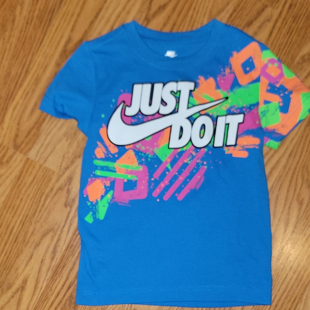 Nike Blue and Orange Short Sleeve Tee